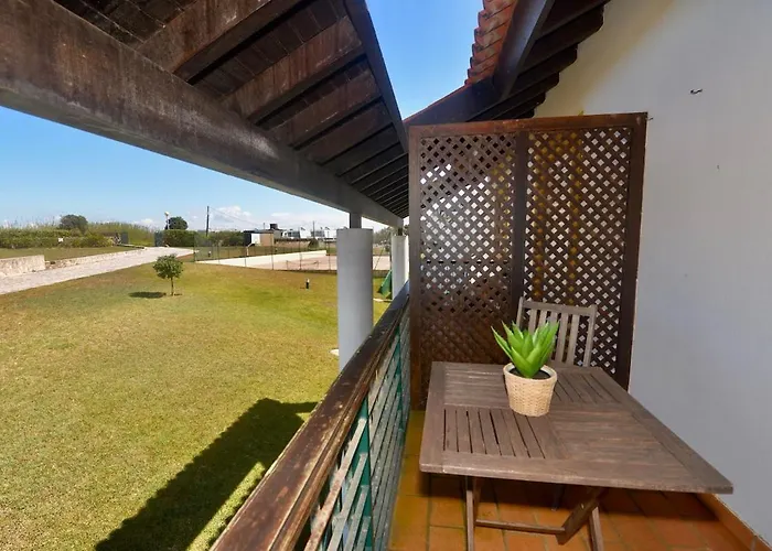 'collasao' - Stunning Duplex With Pool & Sea Views * São Martinho do Porto