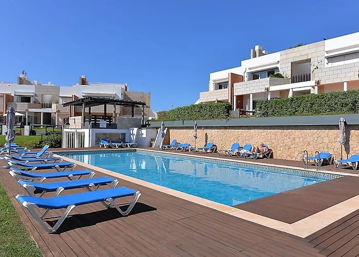 'collasao' - Stunning Duplex With Pool & Sea Views * São Martinho do Porto